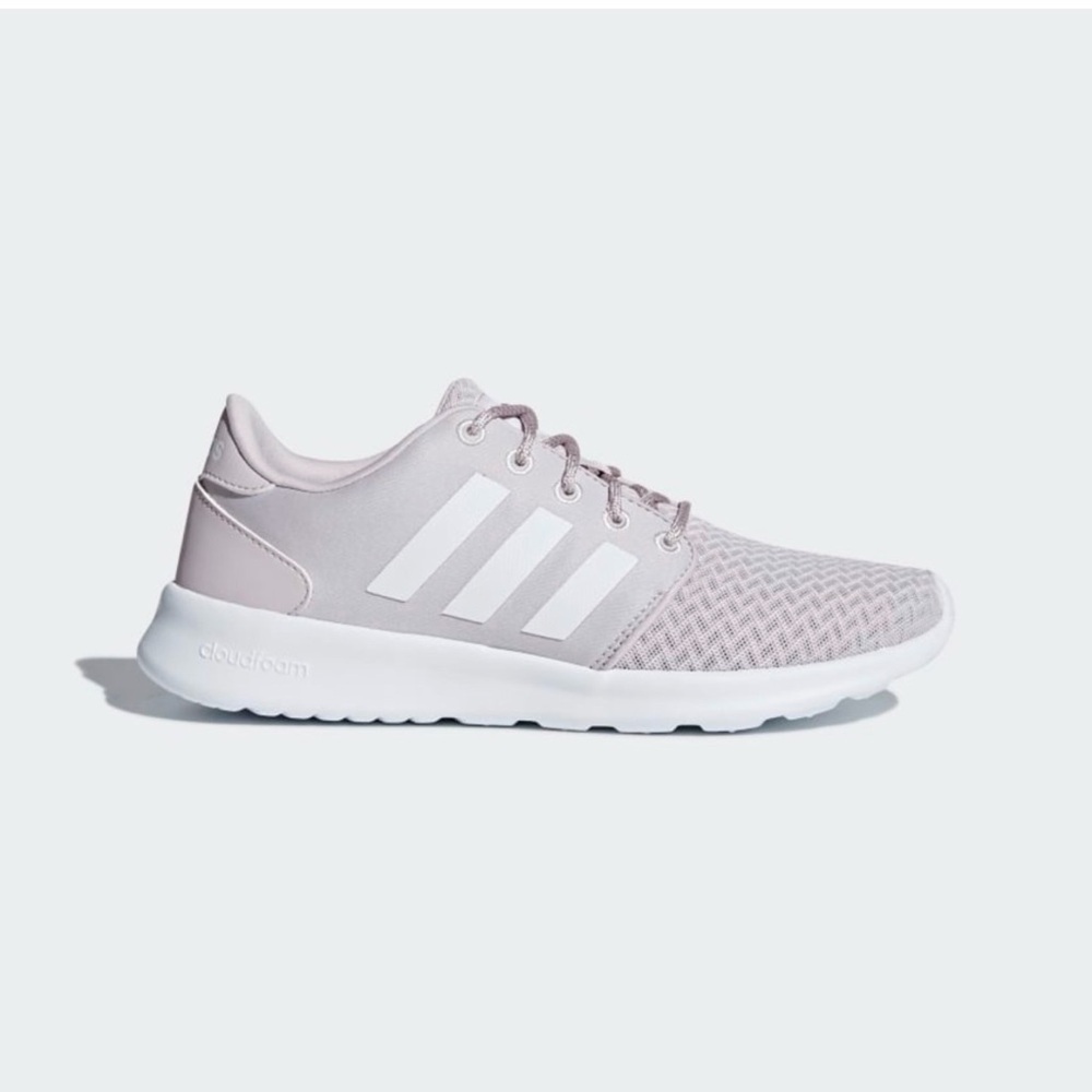 Women’s Adidas Cloudfoam Sneakers size 9 - Picture 9 of 9
